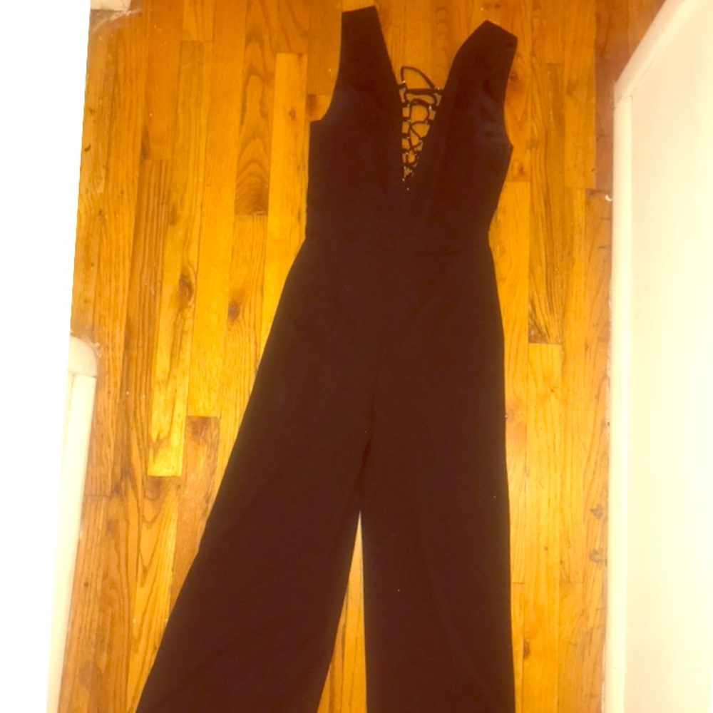 BLACK LACE JUMPSUIT